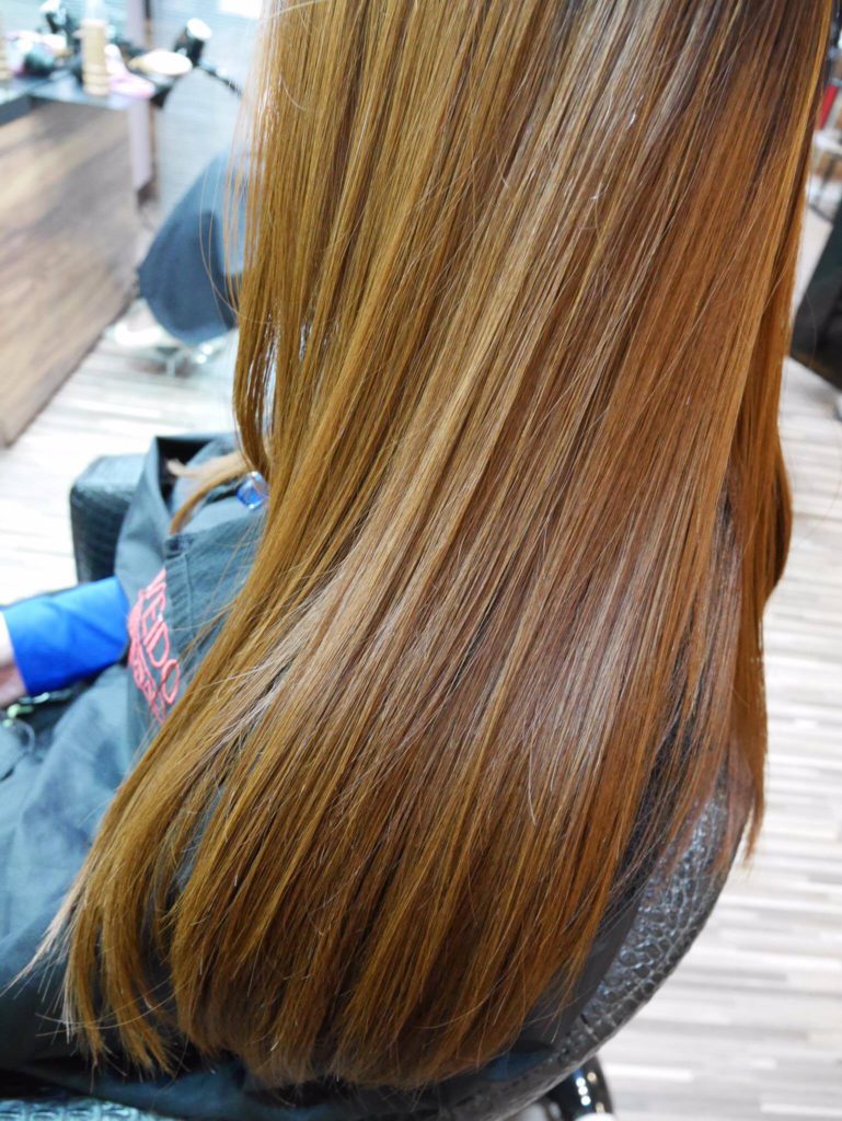 台中洗護髮分享~ VS hair salon MUCOTA 日本深層水透光ABC長效護髮超威的~ 近逢甲星享道酒店 逢甲商圈 (原本位於秋紅谷的阿秋大肥鵝餐廳旁) 美髮相關