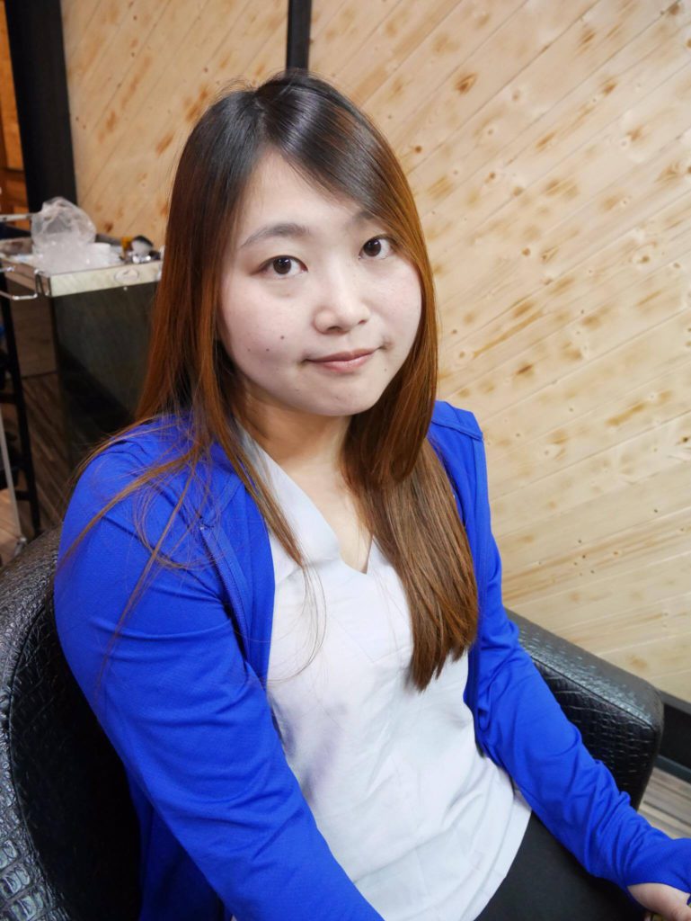 台中洗護髮分享~ VS hair salon MUCOTA 日本深層水透光ABC長效護髮超威的~ 近逢甲星享道酒店 逢甲商圈 (原本位於秋紅谷的阿秋大肥鵝餐廳旁) 美髮相關