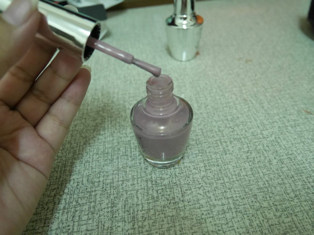 UNT 太陽感‧光指彩釉 + 太陽釉亮保護膠 2步驟光晶作用 護甲+護色 突破傳統指彩易脫落的窘境 彩妝品分享 穿搭分享 自己動手做!