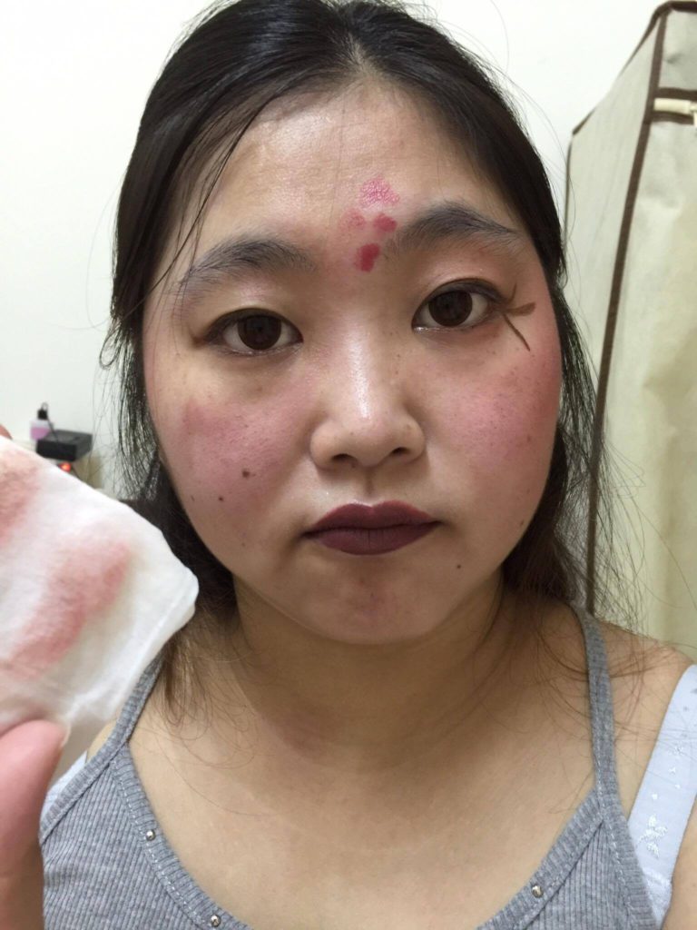 L`Oréal Paris巴黎萊雅三合一卸妝潔顏水 保濕型 使用心得分享 日常淡妝溫和好卸,濃妝請跳過~ 保養品分享 健康養身 彩妝品分享