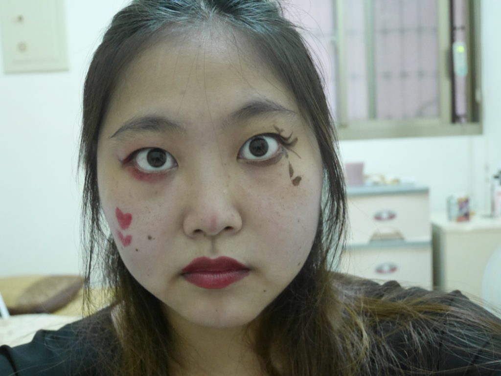 註:內有小丑女仿妝 驚嚇程度爆表(請有心理準備) 1028-抗暈無阻暹羅貓眼線液-深邃咖啡 新手適用 好掌控不易失手 超級好卸除 彩妝品分享