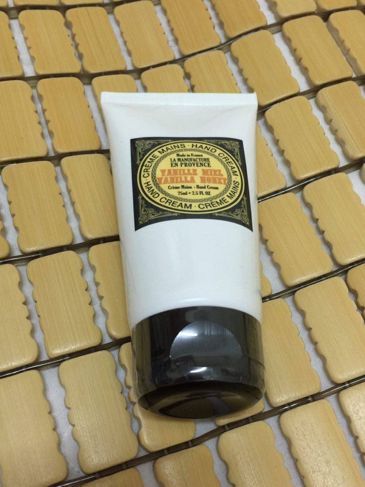 秋冬新貨分享~滋潤好用的 Oui Organic 唯有機 普羅旺斯BIO香草滋養護手霜使用心得 健康養身 民生資訊分享