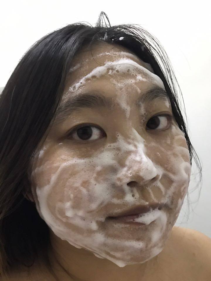 Bifesta碧菲絲特抗暗沉碳酸泡洗面乳 舒適的泡沫清潔,還我清透肌膚~日常清潔可用,防水不行。 保養品分享 健康養身 彩妝品分享 民生資訊分享