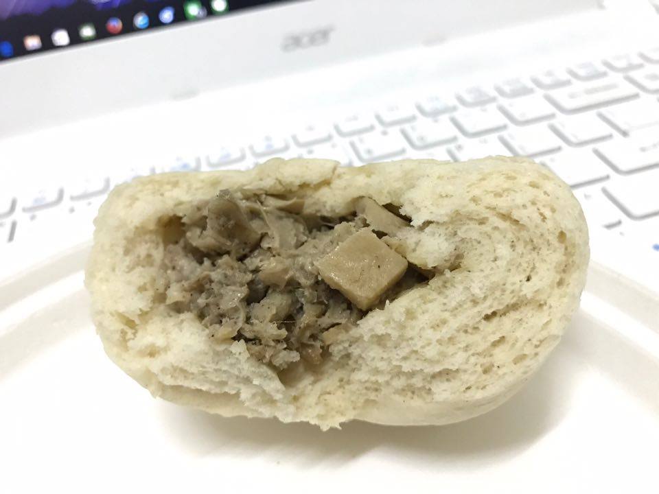 糙米活菌鮮肉竹筍包 楓康超市必買好物~活菌豬的豬肉絲毫不腥,大粒鮮甜筍塊 小資/銅板早點好選擇 中式料理 健康養身 飲食集錦