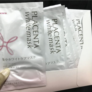 fracora 胎盤素集中美白面膜 Placenta white mask 使用心得分享 日本豬隻胎盤素、玻尿酸，肌膚豐美的潤澤感就此成就 保養品分享 健康養身 民生資訊分享 