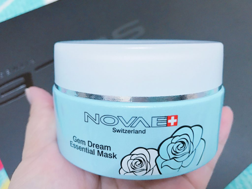 facial mask-Novae Plus 法國楉薇寶石煥膚絲絨凍膜 怎麼動都不滴的好凍膜/好動膜,邊保養邊動起來,肥肥不上身唷~ 保養品分享 健康養身 攝影 民生資訊分享