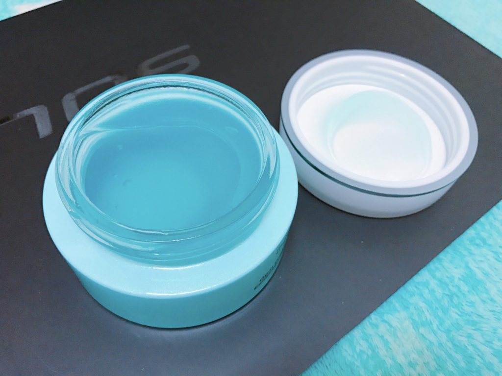 facial mask-Novae Plus 法國楉薇寶石煥膚絲絨凍膜 怎麼動都不滴的好凍膜/好動膜,邊保養邊動起來,肥肥不上身唷~ 保養品分享 健康養身 攝影 民生資訊分享