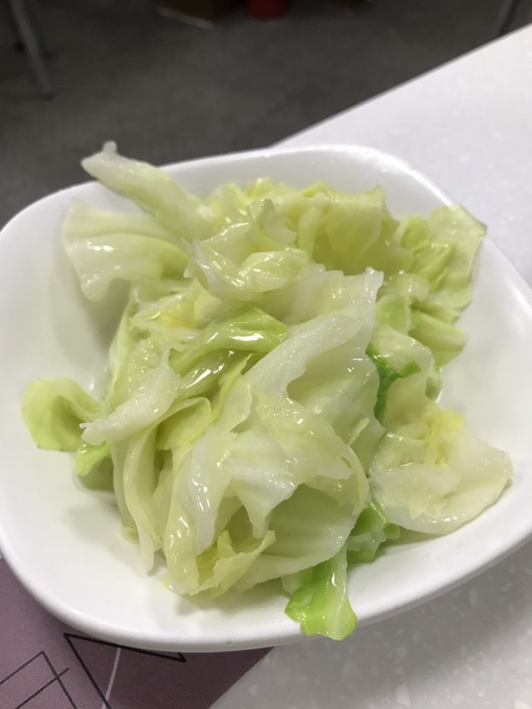 台中北區 康寶十全藥燉排骨御膳養生食補 藥膳湯頭順口好喝不甜膩 排骨香嫩又好咬 直接用手抓起來吃就是王道!午餐/宵夜/養生/美味/藥膳/支骨 中式料理 健康養身 民生資訊分享 飲食集錦