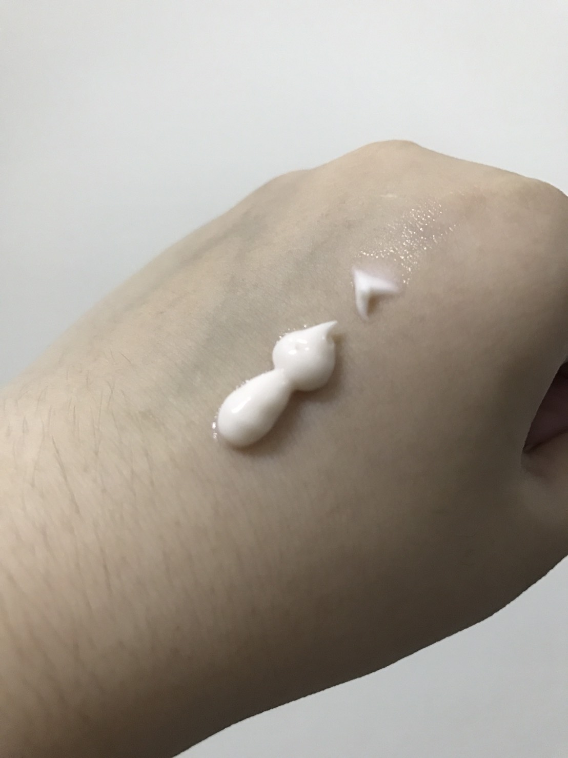 skincare-day cream-CLARINS/克蘭詩-漾采肌活美肌霜-溫和柔潤肌膚，享受備受呵護的感觸，但肌膚脆弱時不建議使用 保養品分享 民生資訊分享 