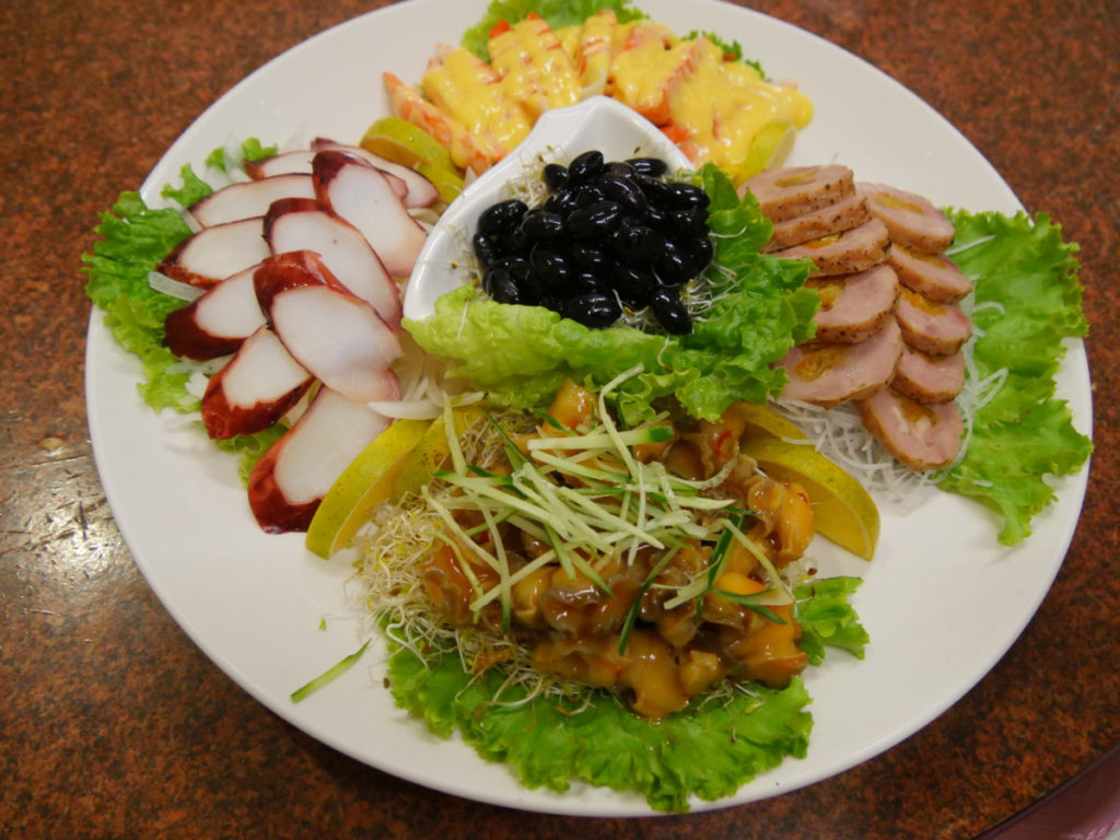 台中西屯區/福科路/中式料理/桌菜/合菜/年夜菜/外帶年菜@漁人船釣海鮮餐廳-農曆年菜免煩惱,一組4980澎派料理通通帶回家,大魚大肉超實吃,1/31前還能用300加購醉蝦唷~ 中式料理 攝影 民生資訊分享 飲食集錦