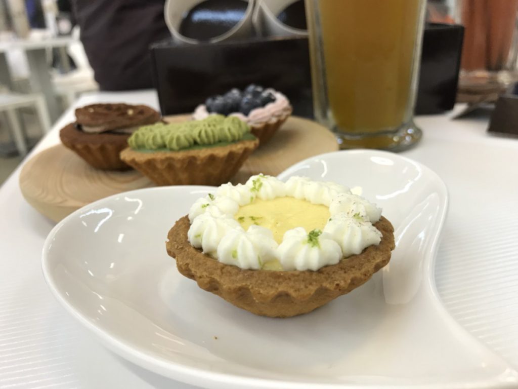 台南伴手禮推薦/網購名店/團購美食/宅配甜點-阿嬤的珍藏 法式珍藏禮盒-精巧甜塔一嚐回味,佳節送禮好選擇! 宅配食記 民生資訊分享 飲食集錦