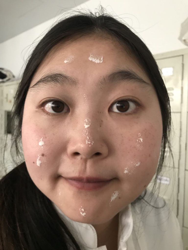 給我裸透素顏美肌的 專科完美清透潤色隔離乳SPF50+.PA++++ 持久力優秀不黯淡的優質底妝 出油也不會發生斑駁感 保養品分享 彩妝品分享 攝影 民生資訊分享