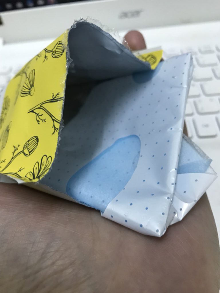 lalune蘭韻雛菊花淨白提亮面膜 舒適的感受讓人回購感爆棚 保養品分享 民生資訊分享