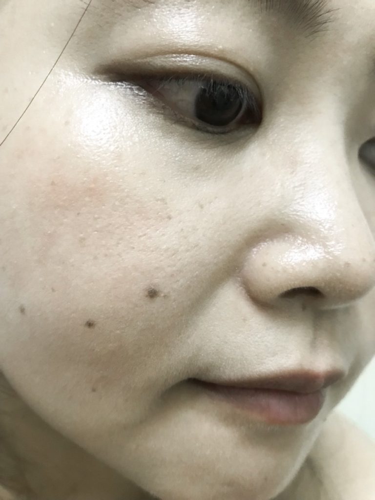 日系底妝-前所未有新體驗的水感果凍底妝,一上就有明亮好氣色->櫻特芮/INTEGRATE透潤柔光粉底凍 彩妝品分享 攝影 民生資訊分享