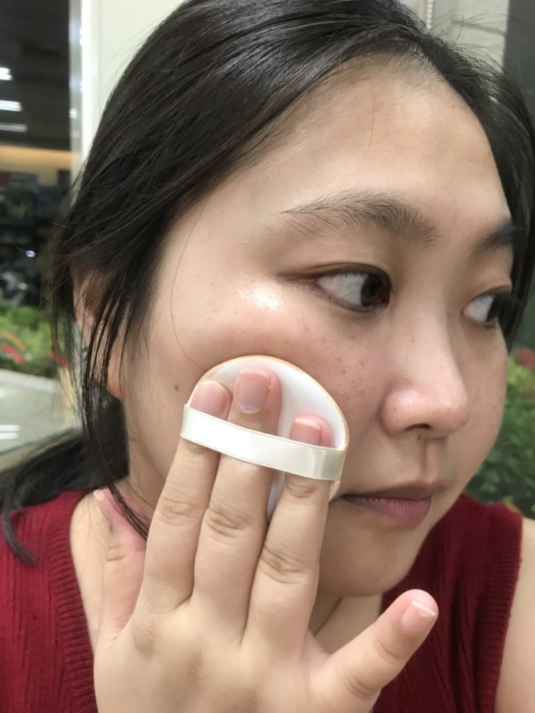 日系底妝-前所未有新體驗的水感果凍底妝,一上就有明亮好氣色->櫻特芮/INTEGRATE透潤柔光粉底凍 彩妝品分享 攝影 民生資訊分享