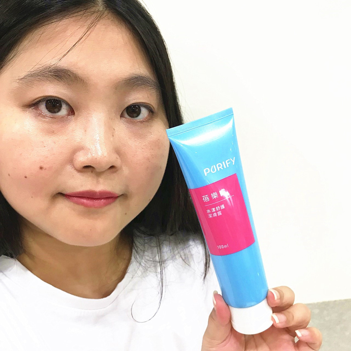 Facial care-想找敏感肌適用的夏季保養?也許蓓樂膚PURIFY出品的水漾舒護系列無酒精保養品值得你嘗試看看! 保養品分享 攝影 民生資訊分享