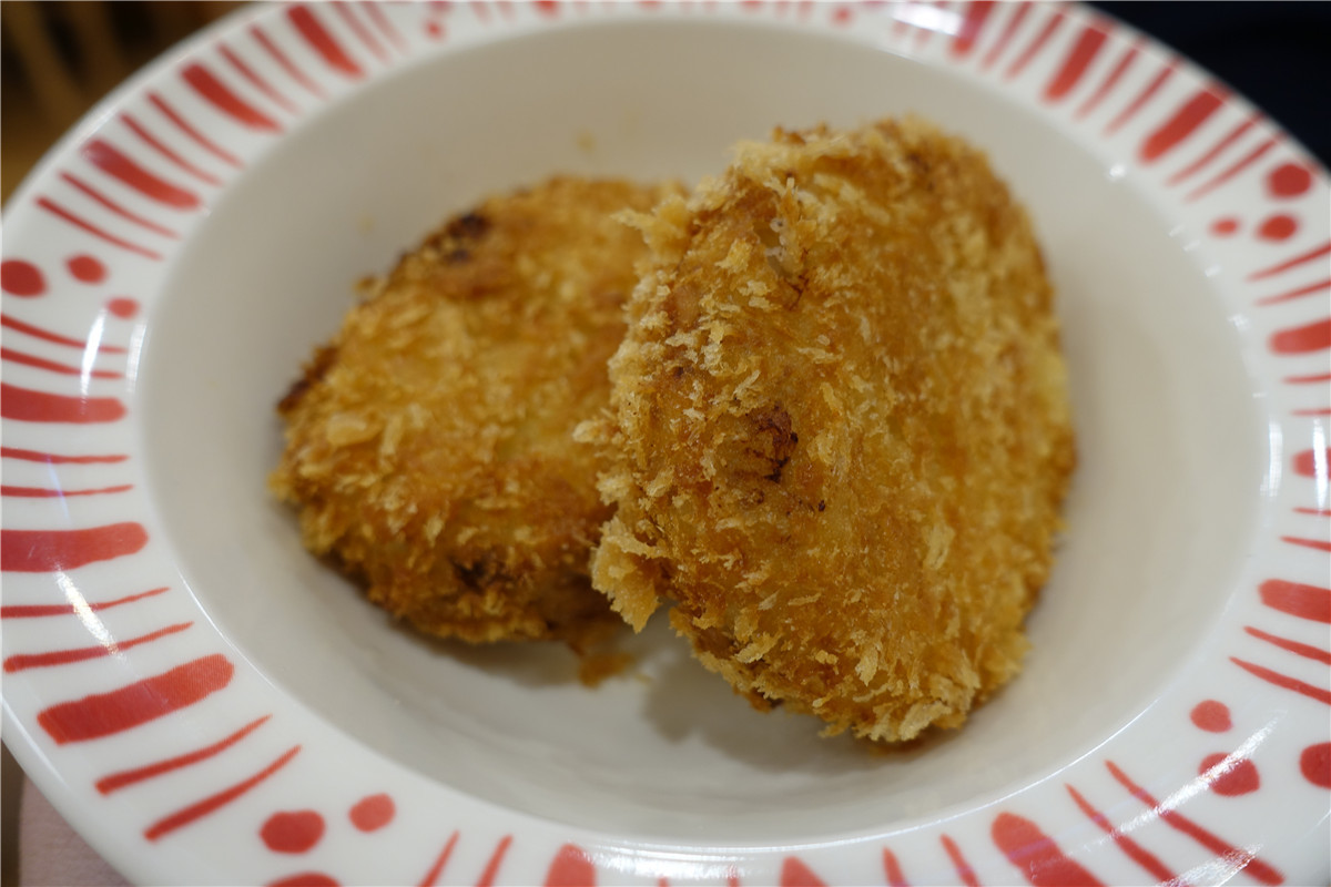 Sukiya Taiwan-すき家 台中健行博館店-美味的牛肉咖哩/咖哩牛丼深得我心,可樂餅套餐每次必點!內有Sukiya菜單 中式料理 攝影 日式料理 民生資訊分享 飲食集錦
