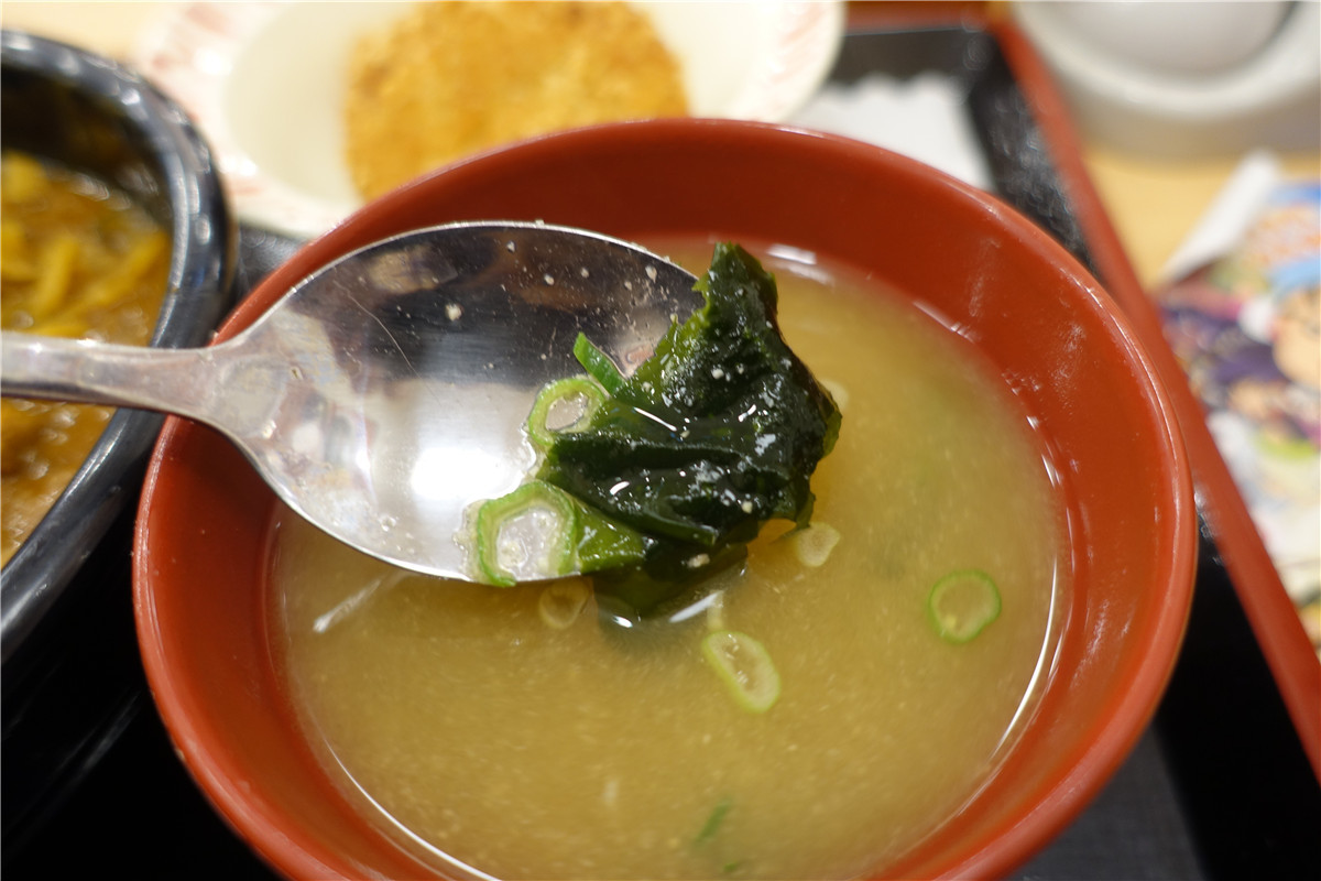 Sukiya Taiwan-すき家 台中健行博館店-美味的牛肉咖哩/咖哩牛丼深得我心,可樂餅套餐每次必點!內有Sukiya菜單 中式料理 攝影 日式料理 民生資訊分享 飲食集錦