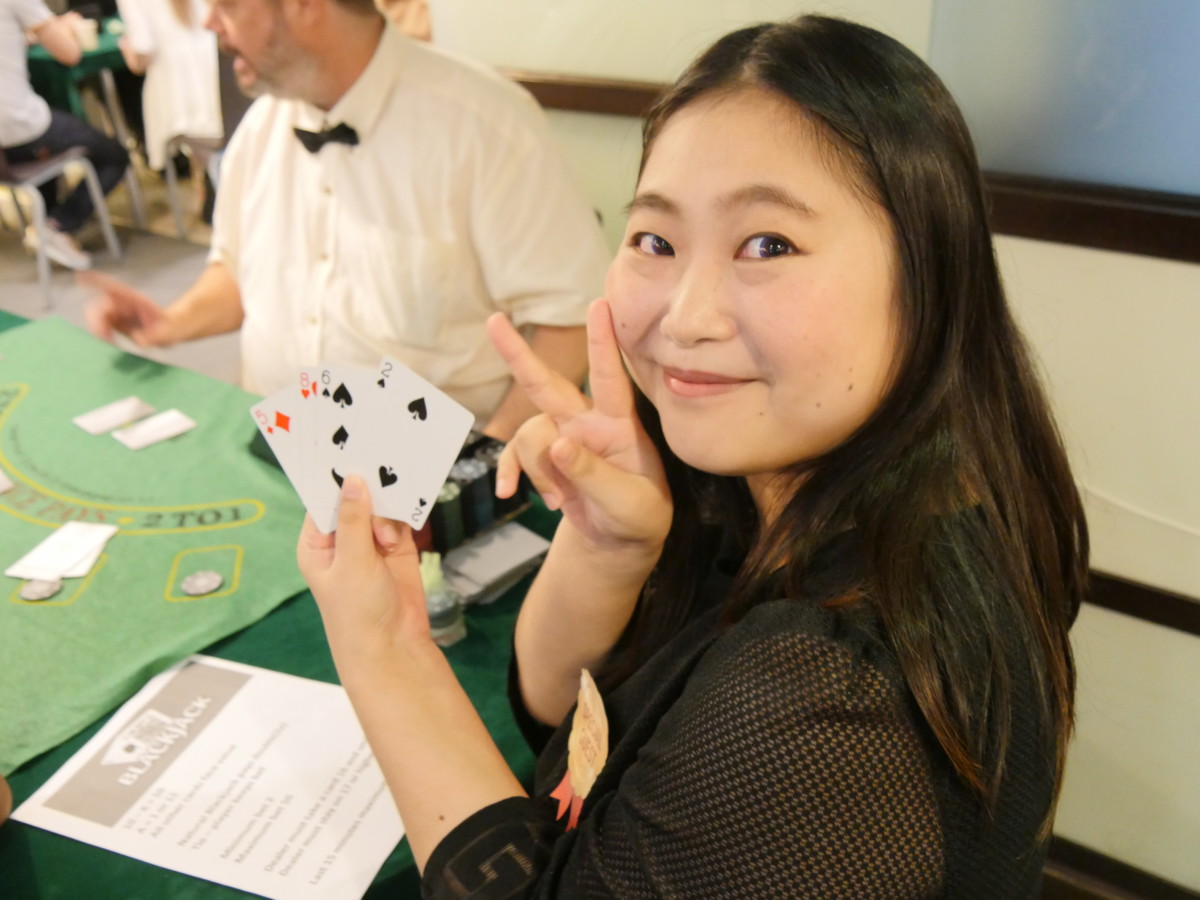 台中北區/互動式學習/英語交流活動-上課是什麼?一起來玩瘋狂桌遊,讓歌倫比亞美語顧問跟你一起嗨翻全場! 民生資訊分享 紓發緒感 論學