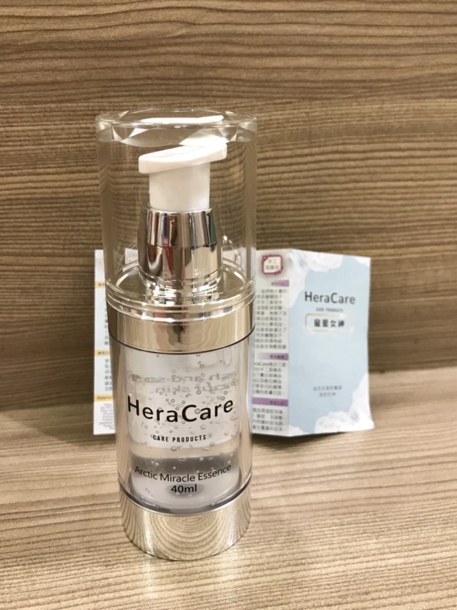 skincare/夏天保養/Hera Care 極緻奇蹟精華液/Arctic Miracle Essence 舒適好用的保濕精華，保濕做的好，透亮沒煩惱 保養品分享 攝影 民生資訊分享 