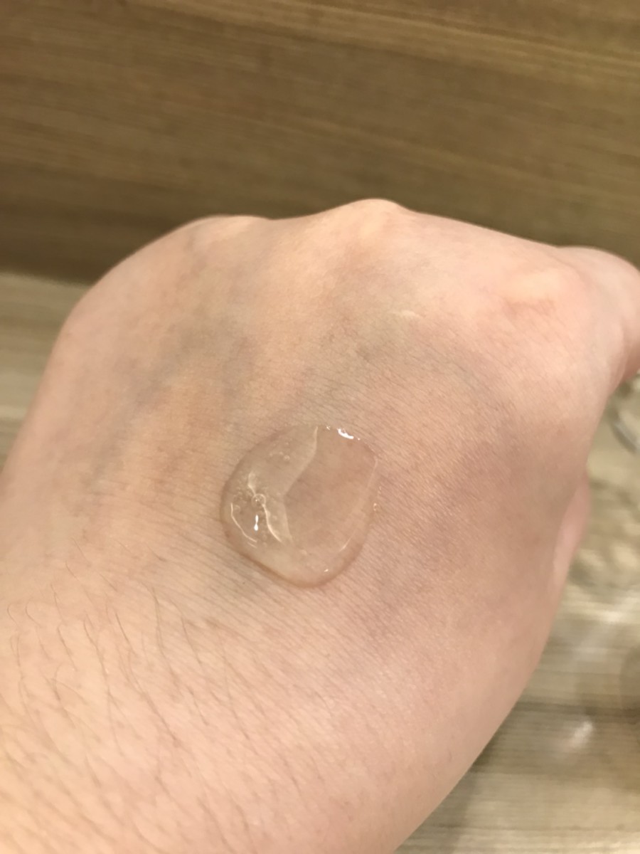 skincare/夏天保養/Hera Care 極緻奇蹟精華液/Arctic Miracle Essence 舒適好用的保濕精華,保濕做的好,透亮沒煩惱 保養品分享 攝影 民生資訊分享