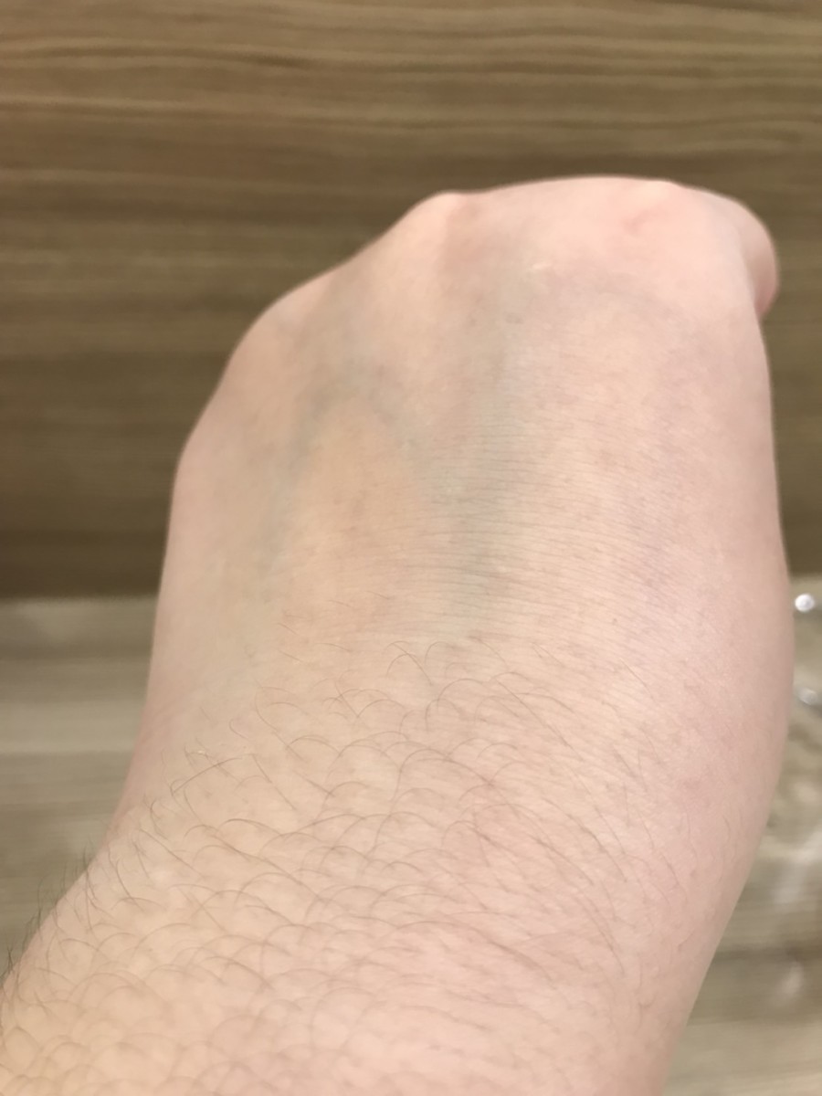 skincare/夏天保養/Hera Care 極緻奇蹟精華液/Arctic Miracle Essence 舒適好用的保濕精華,保濕做的好,透亮沒煩惱 保養品分享 攝影 民生資訊分享
