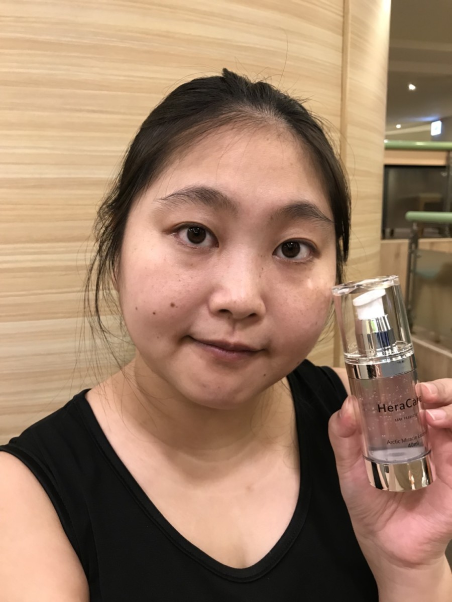 skincare/夏天保養/Hera Care 極緻奇蹟精華液/Arctic Miracle Essence 舒適好用的保濕精華,保濕做的好,透亮沒煩惱 保養品分享 攝影 民生資訊分享