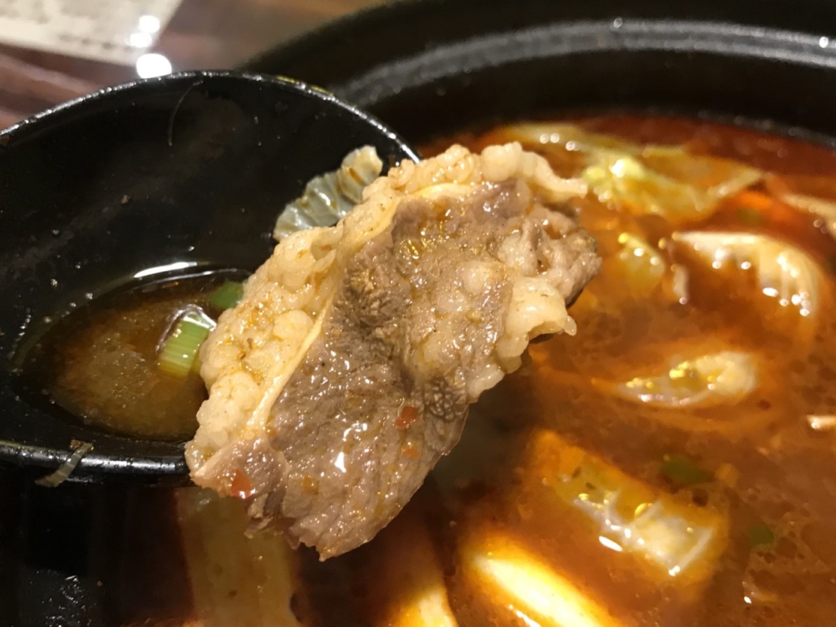 台中麻辣鍋@北區 阿二麻辣食堂台中崇德店-特別喜歡麻辣鍋,愛吃辣選大辣準沒錯!麵食普通,麻辣魯肉飯好吃~ˇ~內有菜單 中式料理 攝影 民生資訊分享 飲食集錦