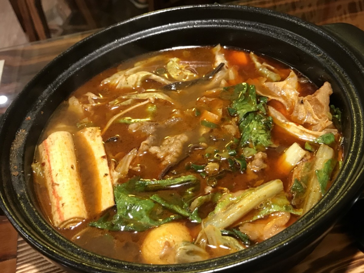 台中麻辣鍋@北區 阿二麻辣食堂台中崇德店-特別喜歡麻辣鍋,愛吃辣選大辣準沒錯!麵食普通,麻辣魯肉飯好吃~ˇ~內有菜單 中式料理 攝影 民生資訊分享 飲食集錦
