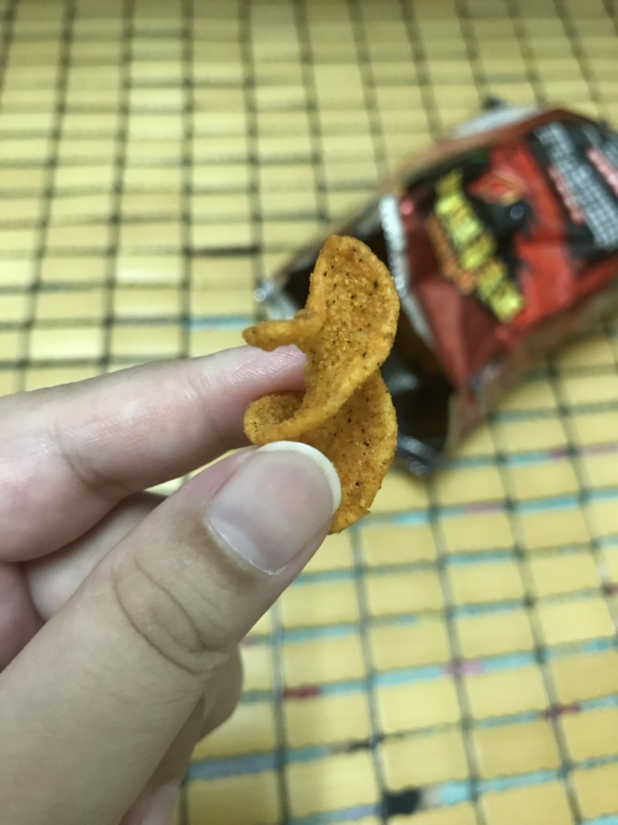 誰說台中吃不到馬辣麻辣鍋?可樂果豌豆酥神還原這美味!台灣零食/超商零食/品牌聯名/限期優惠@可樂果JUMBO馬辣麻辣鍋口味 中式料理 宅配食記 攝影 民生資訊分享 飲食集錦