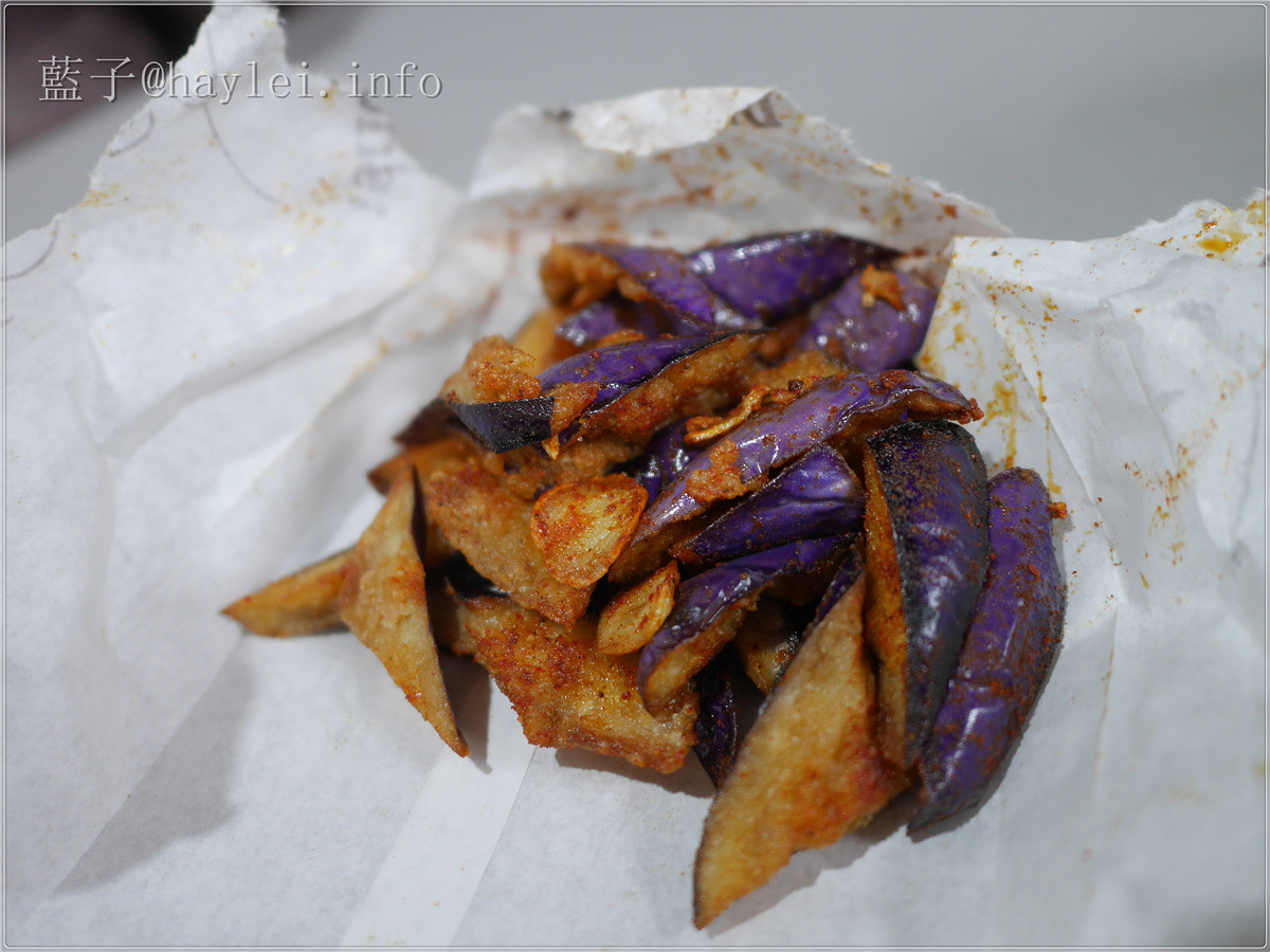 熊掌香雞排-台中超特別的炸物店,吃個雞排也能問事?台中西區/美村路五權七街口/台中好吃雞排/竹林觀音問事香雞排/鹹酥雞 未分類