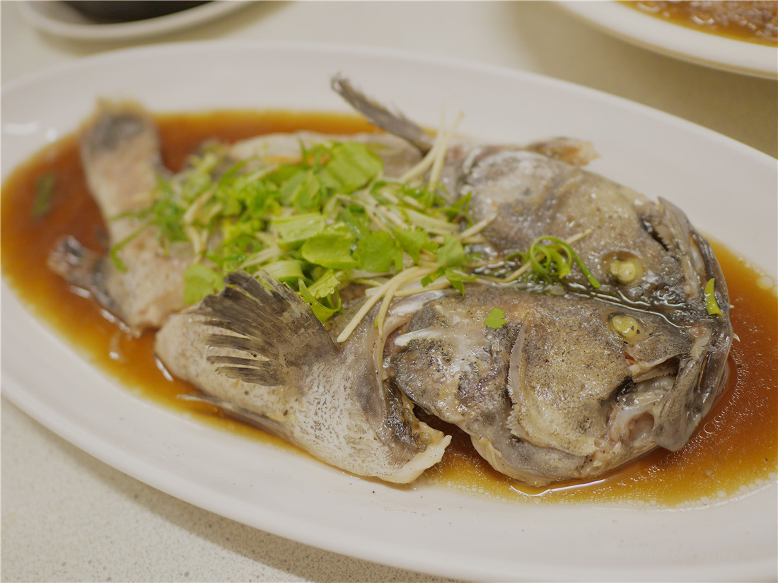 漁人船釣海鮮餐廳/5000元有找的超澎湃年菜外帶,巷仔內的都找這訂年菜!台中西屯區/年菜外帶/尾牙春酒/春節辦桌/熱炒台菜餐廳/平價年菜/年菜菜單 中式料理 攝影 飲食集錦