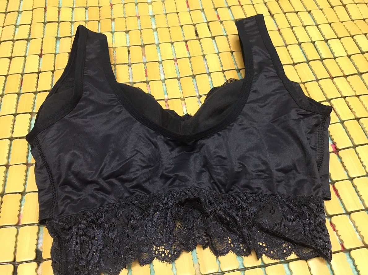 Angellir room bra/夜間3D美胸內衣-撐托集中、舒適貼身的無鋼圈內衣,肩帶前釦看起來特別可愛,送女友、閨密都很適合,在台灣就能買~日本美胸保養/居家/睡衣/送禮/前扣式內衣 健康養身 攝影 民生資訊分享 穿搭分享