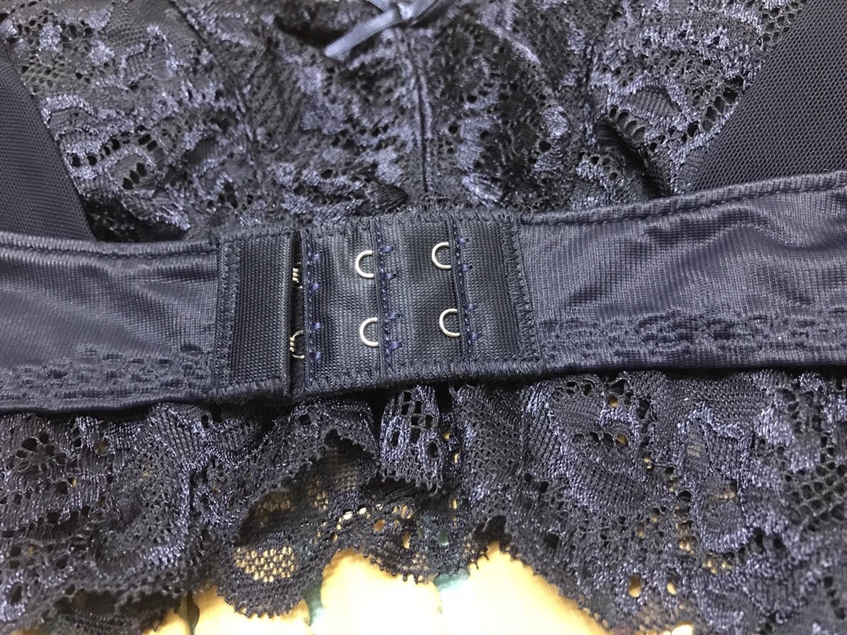 Angellir room bra/夜間3D美胸內衣-撐托集中、舒適貼身的無鋼圈內衣,肩帶前釦看起來特別可愛,送女友、閨密都很適合,在台灣就能買~日本美胸保養/居家/睡衣/送禮/前扣式內衣 健康養身 攝影 民生資訊分享 穿搭分享