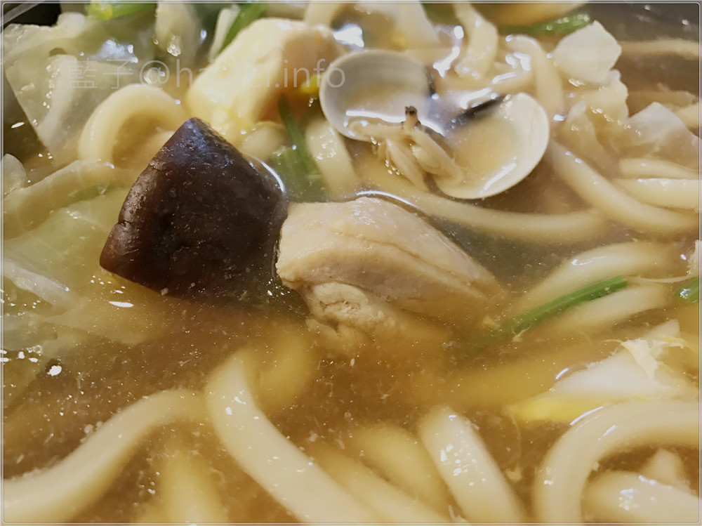和風小館日式平價料理-炒飯50元噴香夠味、鍋燒烏龍麵60元彈香好吃,二中學生很常來!台中西區/日進街篤行路口/平價美味/日式料理/和風小館菜單/台中好吃炒飯 中式料理 攝影 日式料理 民生資訊分享 飲食集錦