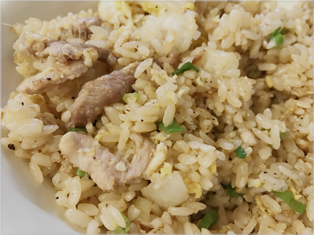 和風小館日式平價料理-炒飯50元噴香夠味、鍋燒烏龍麵60元彈香好吃,二中學生很常來!台中西區/日進街篤行路口/平價美味/日式料理/和風小館菜單/台中好吃炒飯 中式料理 攝影 日式料理 民生資訊分享 飲食集錦