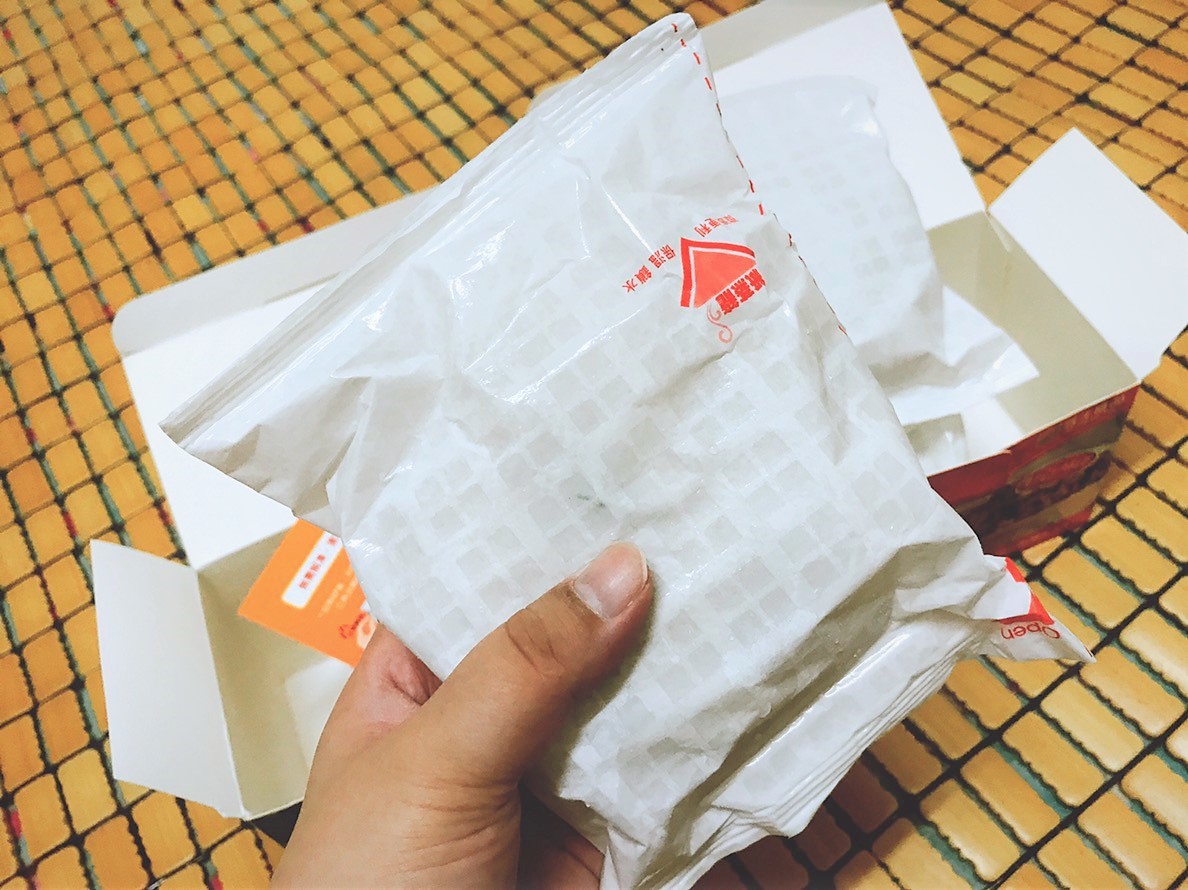 喜生食品即食炊飯 -五目雜錦/野菇豚肉/麻油香筍,國產農產品,履歷生產層層把關,2分鐘加熱即食,好吃又營養,簡單搞定美味一餐!即食炊飯/喜生食品/微波即食/宅配調理飯/快速料理包/懶人料理/居家必備 中式料理 健康養身 宅配食記 攝影 民生資訊分享 自己動手做! 飲食集錦