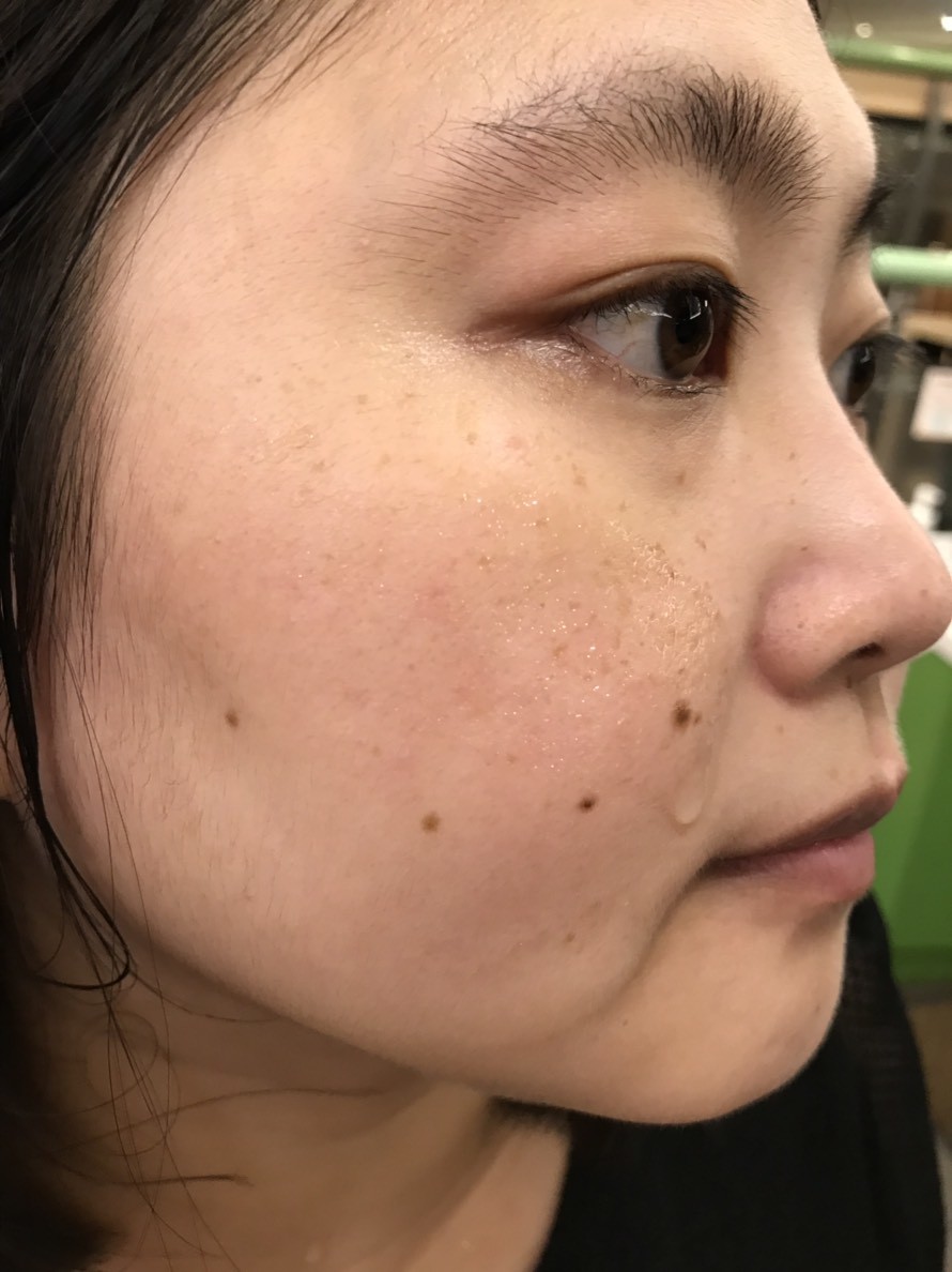 ORBIS肌膚保養/ORBIS u 芯生悠-潔面乳、精華化妝水跟保濕凝凍皆無油分、無香料、無著色、無酒精,對肌膚的負擔感低,相信也很適合大多數朋友~ORBISu/芯生悠 保養品分享 彩妝品分享 攝影 民生資訊分享