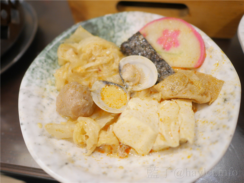 一級棒讚火鍋-台中南區忠孝夜市超值火鍋149起,口味多樣,湯頭美味,茶飲、冰沙、汽水、白飯、冰淇淋隨你吃到飽!燒酒嫩雞鍋必吃~ 中式料理 攝影 民生資訊分享 飲食集錦