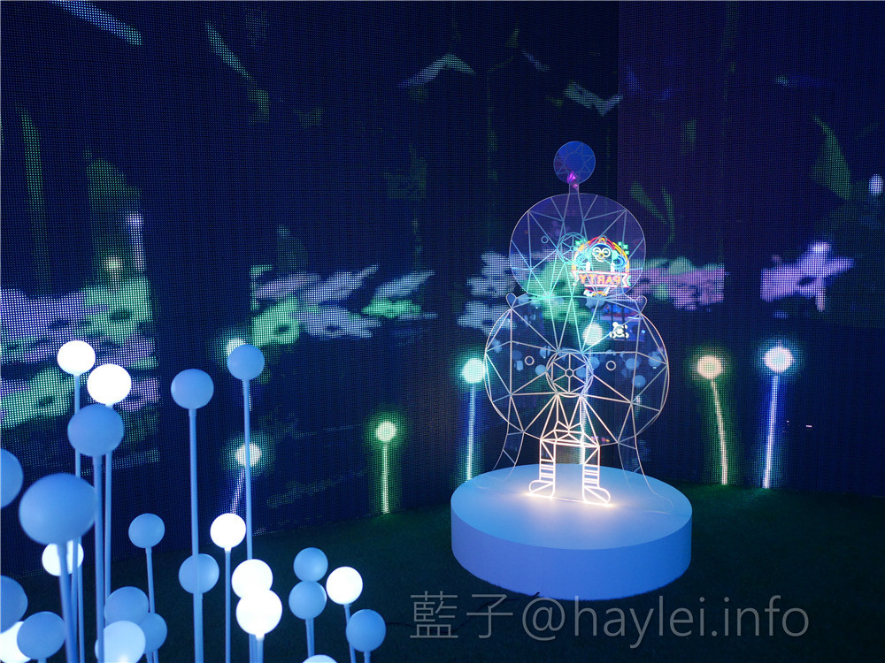 台北松菸誠品廣場特展【HELLO!搞怪8咘特區】讓超萌的數字怪物陪你度過寒假、春節吧!台北展覽/8咘特展/8咘的搞怪樂園/玩樂式互動特展/巨型球池 攝影 民生資訊分享 紓發緒感