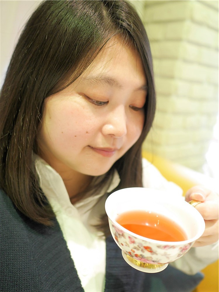 Oyami cafe-風靡台北西門町的義式咖啡館,彩虹龍蝦義大利麵、甜點下午茶都非常好吃,因為堅持美味而屹立不搖 台北萬華 近捷運西門站6號出口美食餐廳 台北下午茶 異國料理 內有Oyami cafe菜單 攝影 民生資訊分享 飲食集錦