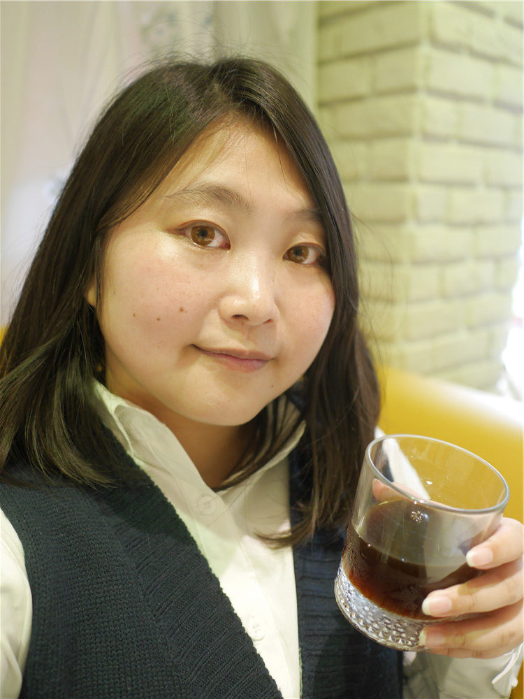 Oyami cafe-風靡台北西門町的義式咖啡館,彩虹龍蝦義大利麵、甜點下午茶都非常好吃,因為堅持美味而屹立不搖 台北萬華 近捷運西門站6號出口美食餐廳 台北下午茶 異國料理 內有Oyami cafe菜單 攝影 民生資訊分享 飲食集錦