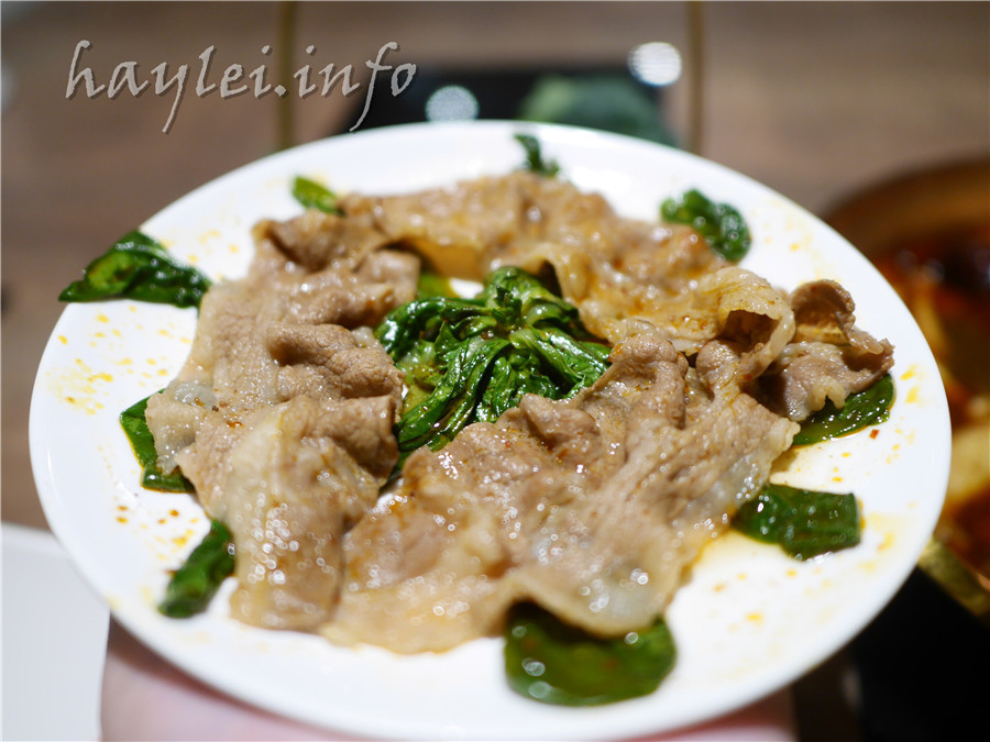 NICE GREEn萊點鍋,美蔬菜的優質鍋物品牌,讓最乾淨衛生的水耕蔬菜進入我們的生活!麻辣牛肉湯加上prime級雪花牛的組合非常推薦@Bella Vita B2 信義捷運站美食/台北鍋物推薦/信義區推薦餐廳/bella vita餐廳推薦/信義區質感鍋物/萊點鍋蔬食鍋物/萊點鍋養身鍋物/Bellavita美食 中式料理 健康養身 攝影 民生資訊分享 飲食集錦