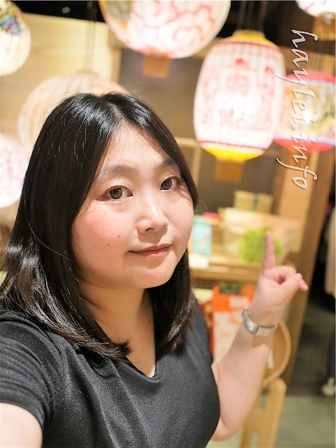 NICE GREEn萊點鍋,美蔬菜的優質鍋物品牌,讓最乾淨衛生的水耕蔬菜進入我們的生活!麻辣牛肉湯加上prime級雪花牛的組合非常推薦@Bella Vita B2 信義捷運站美食/台北鍋物推薦/信義區推薦餐廳/bella vita餐廳推薦/信義區質感鍋物/萊點鍋蔬食鍋物/萊點鍋養身鍋物/Bellavita美食 中式料理 健康養身 攝影 民生資訊分享 飲食集錦