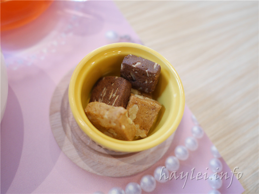 法雅幸福概念文心店-經典下午茶258起,夢幻公主羅曼史/莓果伯爵塔、英勇騎士戰傳奇/百香果檸檬塔都很推薦!義式冰淇淋入口即化的綿密口感超好吃!有旋轉木馬可以給孩子玩耍,用餐環境寬敞舒適,餐點表現優秀,不論聚會或是開會都很適合,台中西屯區下午茶首選!早午餐推薦/商業午餐推薦/下午茶推薦/私房晚餐推薦 攝影 民生資訊分享 飲食集錦