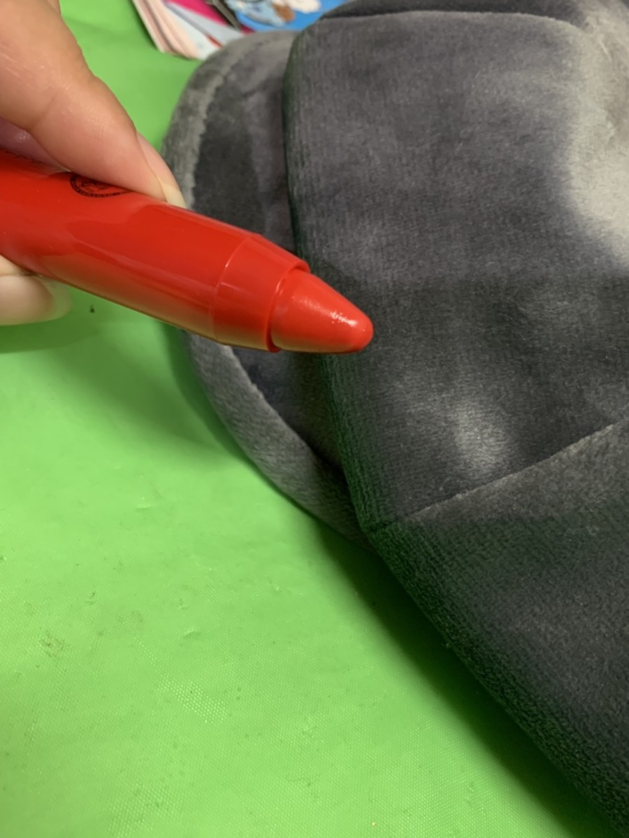 曼秀雷敦Lip Baby漾彩潤唇蠟筆#01 Diva Red/輕煙燻紅-擦起來滑順且滋潤感絕佳,給我輕潤好氣色!開架高CP唇彩/深唇人適用/多層疊擦更顯色/Mentholatum/LipBabyCrayon/唇蠟筆/潤唇/潤色/唇筆 保養品分享 彩妝品 彩妝品分享 攝影 民生資訊分享