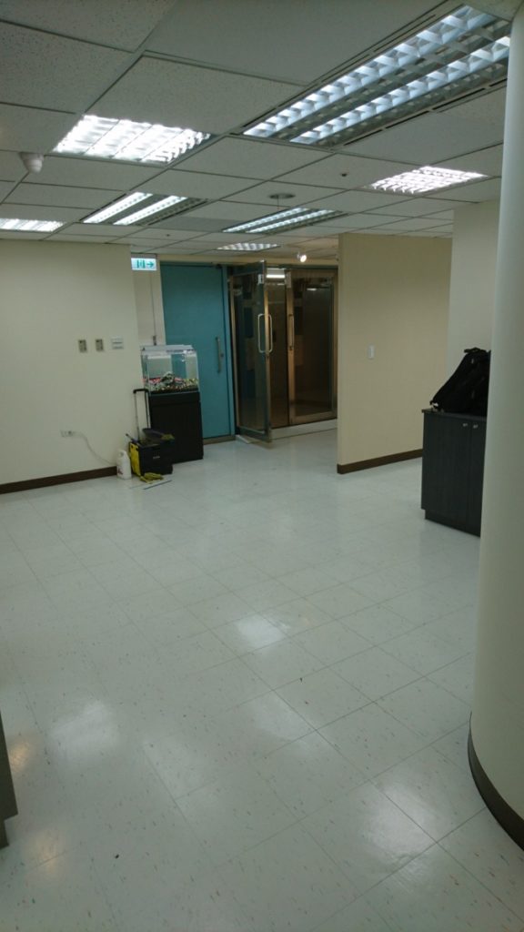 辦公室清潔推薦-細心的清潔公司，地板保養從除蠟、清洗到打蠟一次完成！ 民生資訊分享 