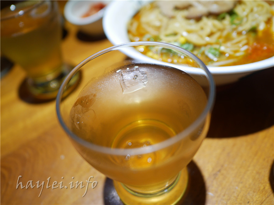 空海拉麵-台中西屯日本連鎖人氣拉麵，雙倍特濃豚骨拉麵、辣味噌拉麵，濃郁的湯頭、彈香的麵條，難以抗拒這香氣十足的好味道！ 攝影 日式料理 飲食集錦 