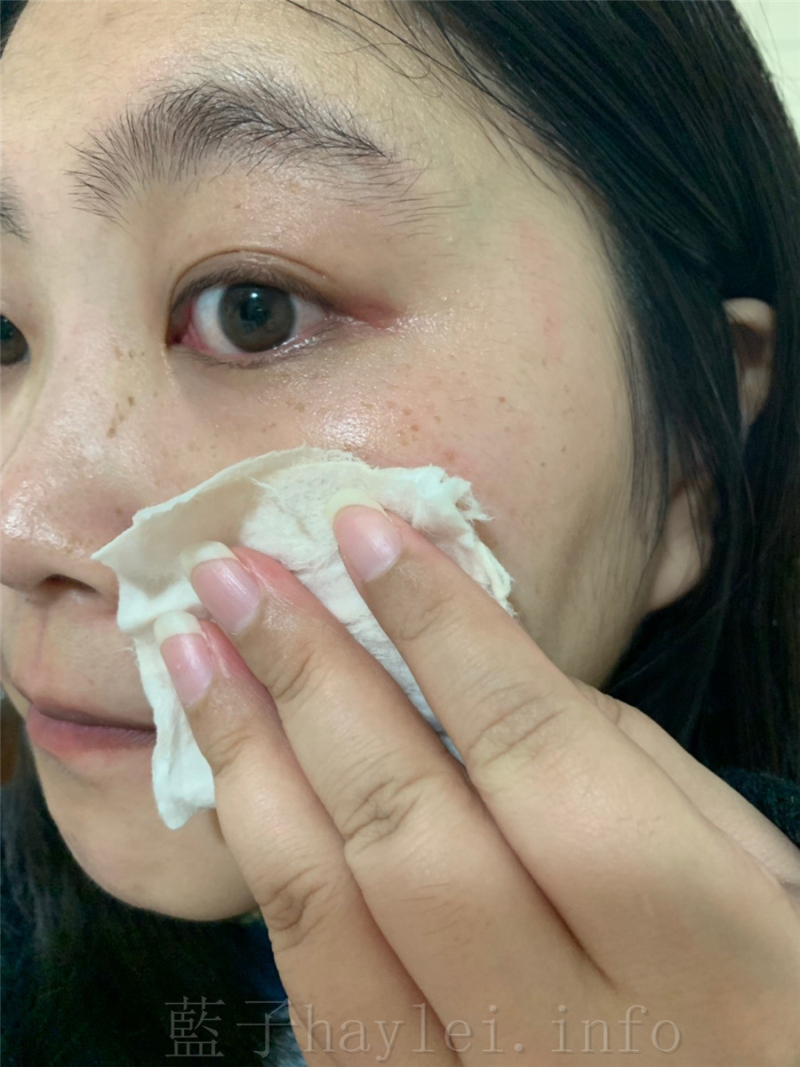 雪芙蘭卸妝水推薦/水嫩保濕高效卸妝水-加拿大冰河泉水添加,水感無油的清爽潔淨力,讓卸妝、清潔、保養一瓶搞定~ 保養品分享 彩妝品分享 攝影 民生資訊分享