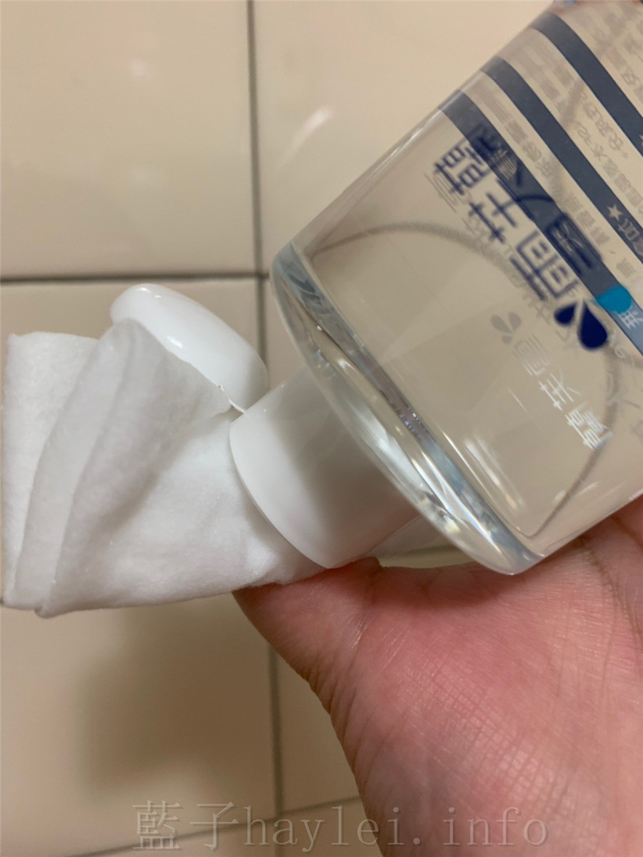 雪芙蘭卸妝水推薦/水嫩保濕高效卸妝水-加拿大冰河泉水添加,水感無油的清爽潔淨力,讓卸妝、清潔、保養一瓶搞定~ 保養品分享 彩妝品分享 攝影 民生資訊分享